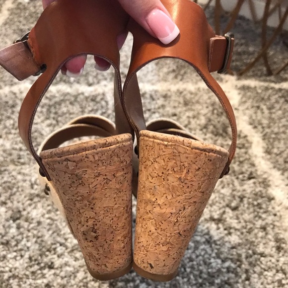 Lucky Brand Tan Cork Wedge - Perfect Condition - Picture 5 of 8